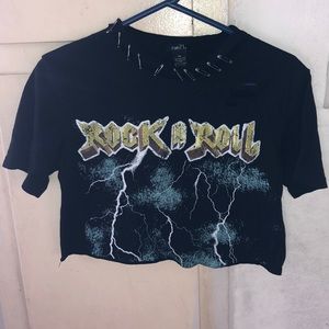 New never worn crop top